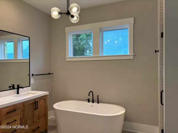 $2,850 | 295 East Ohio Avenue, Southern Pines, NC 28387