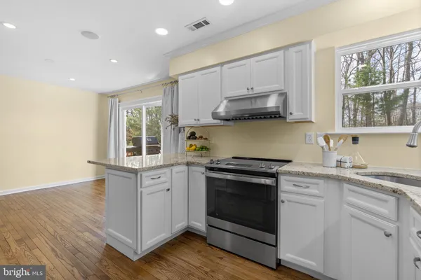 $505,000 | 7723 Heatherside Lane, Ellicott City, MD 21043
