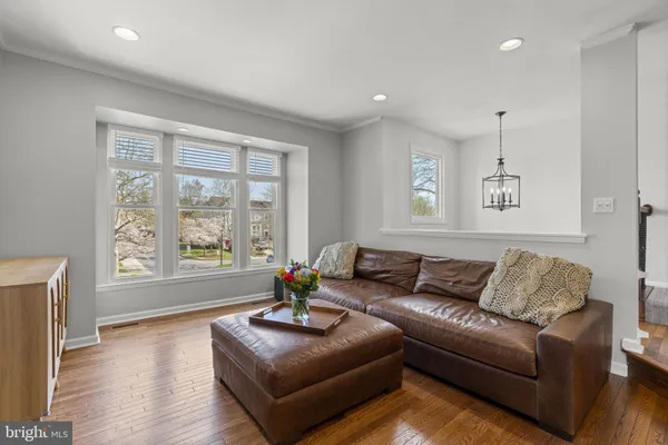 $505,000 | 7723 Heatherside Lane, Ellicott City, MD 21043