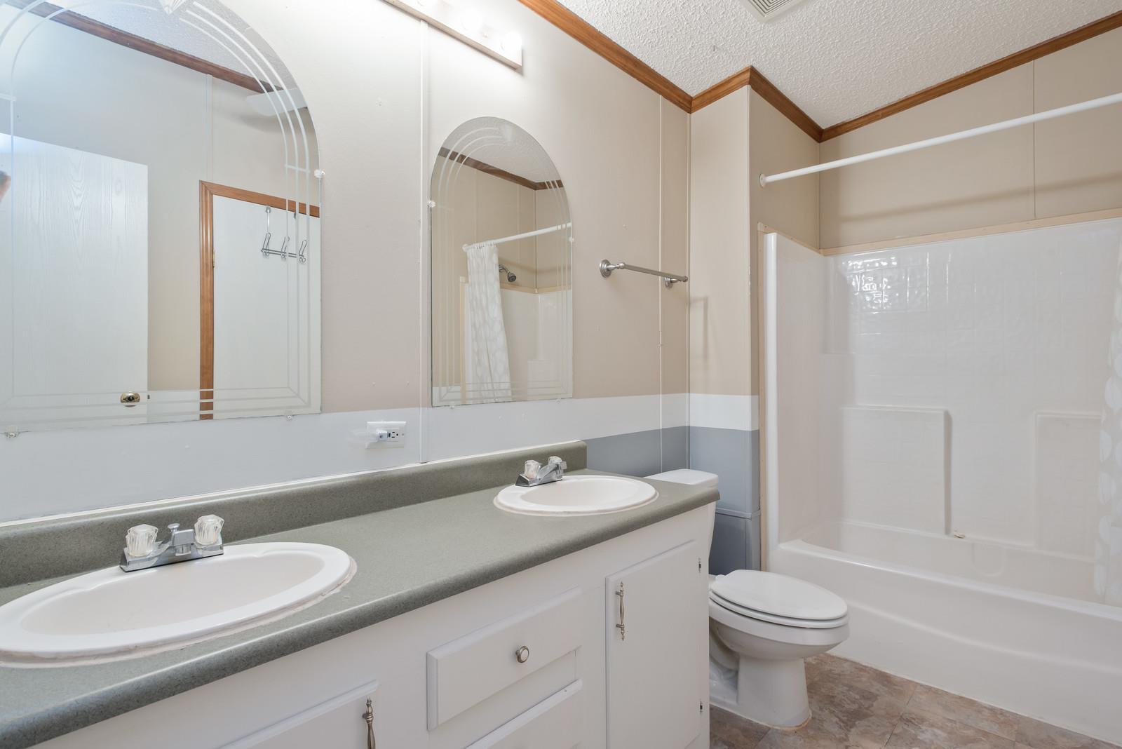 5631 Higdon Road Joelton, TN 37080 - Photo 20 of 29 master bathroom