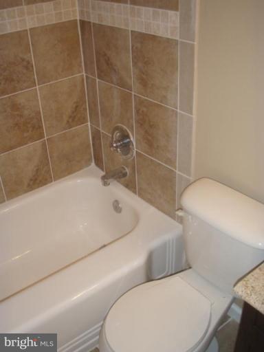 9204 Locksley Road Fort Washington, MD 20744 - Photo 3 of 26 new tile
