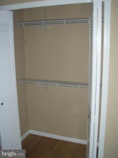 9204 Locksley Road Fort Washington, MD 20744 - Photo 4 of 26 1 of 2 walk in closets in master