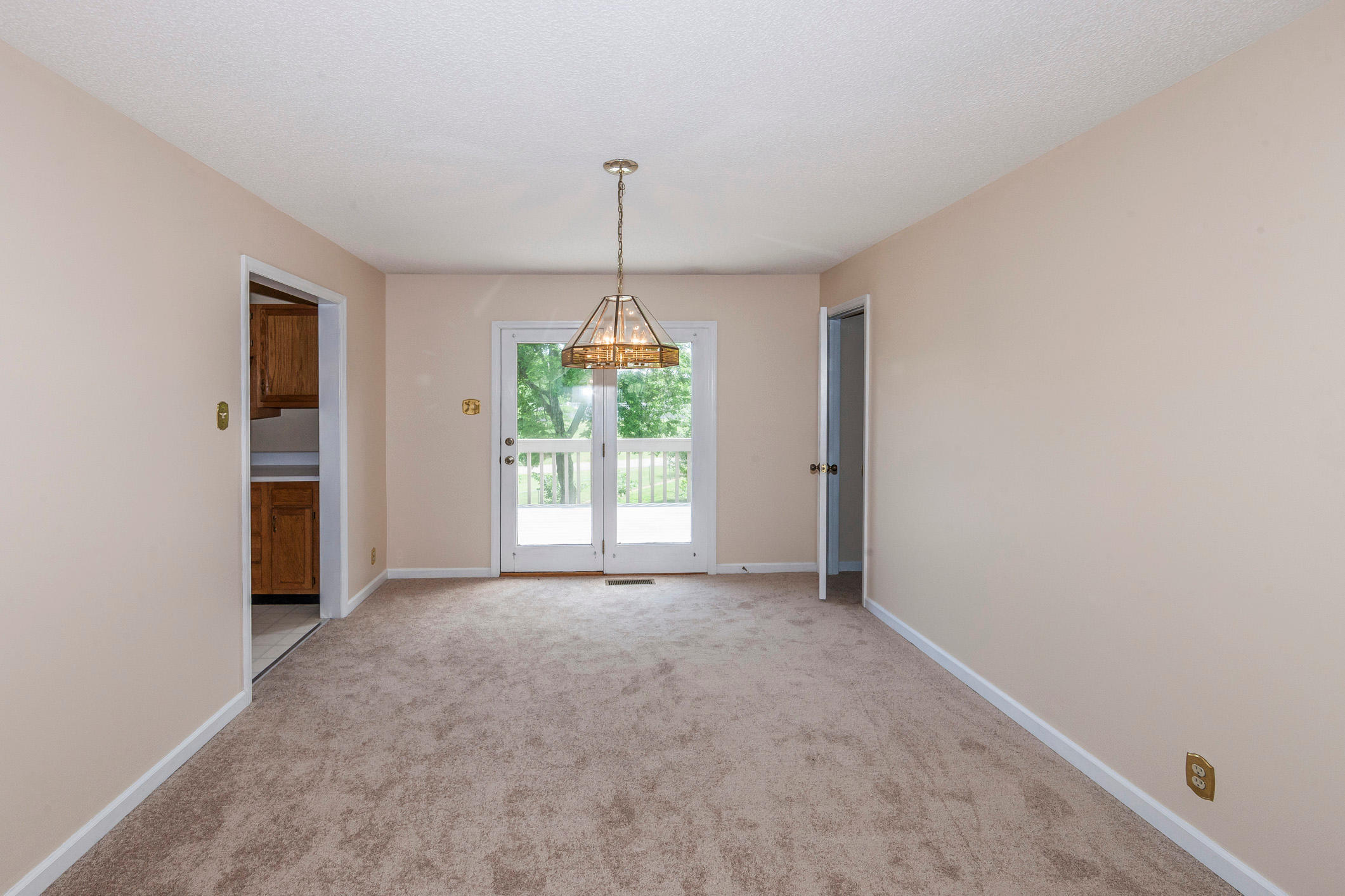933 Tree Trunk Road Knoxville, TN 37934 - Photo 12 of 40 _54G3266w