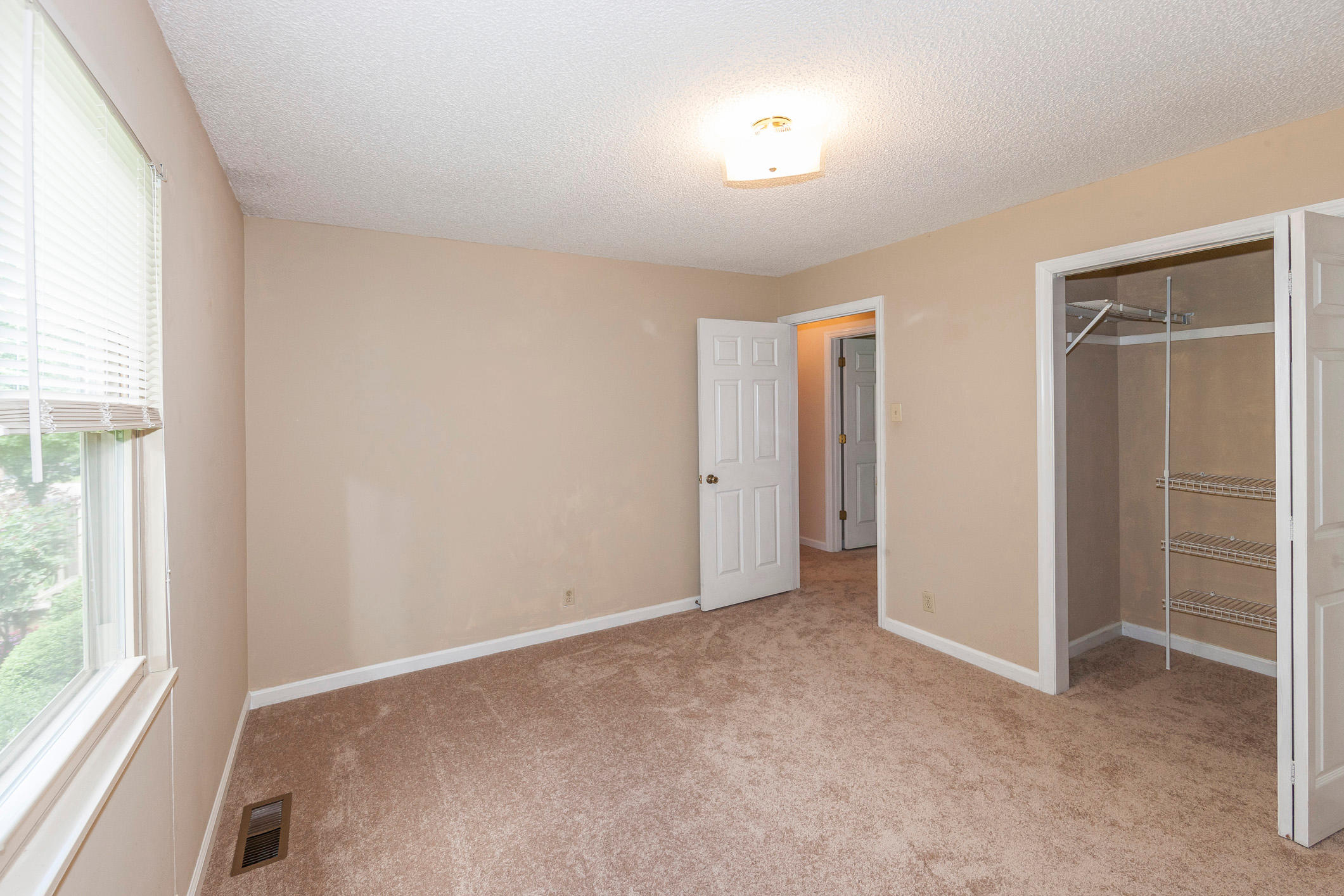 933 Tree Trunk Road Knoxville, TN 37934 - Photo 26 of 40 _54G3284w