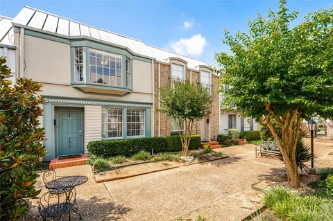 $159,900 | 3012 Brockbank Court, Dallas, TX 75220