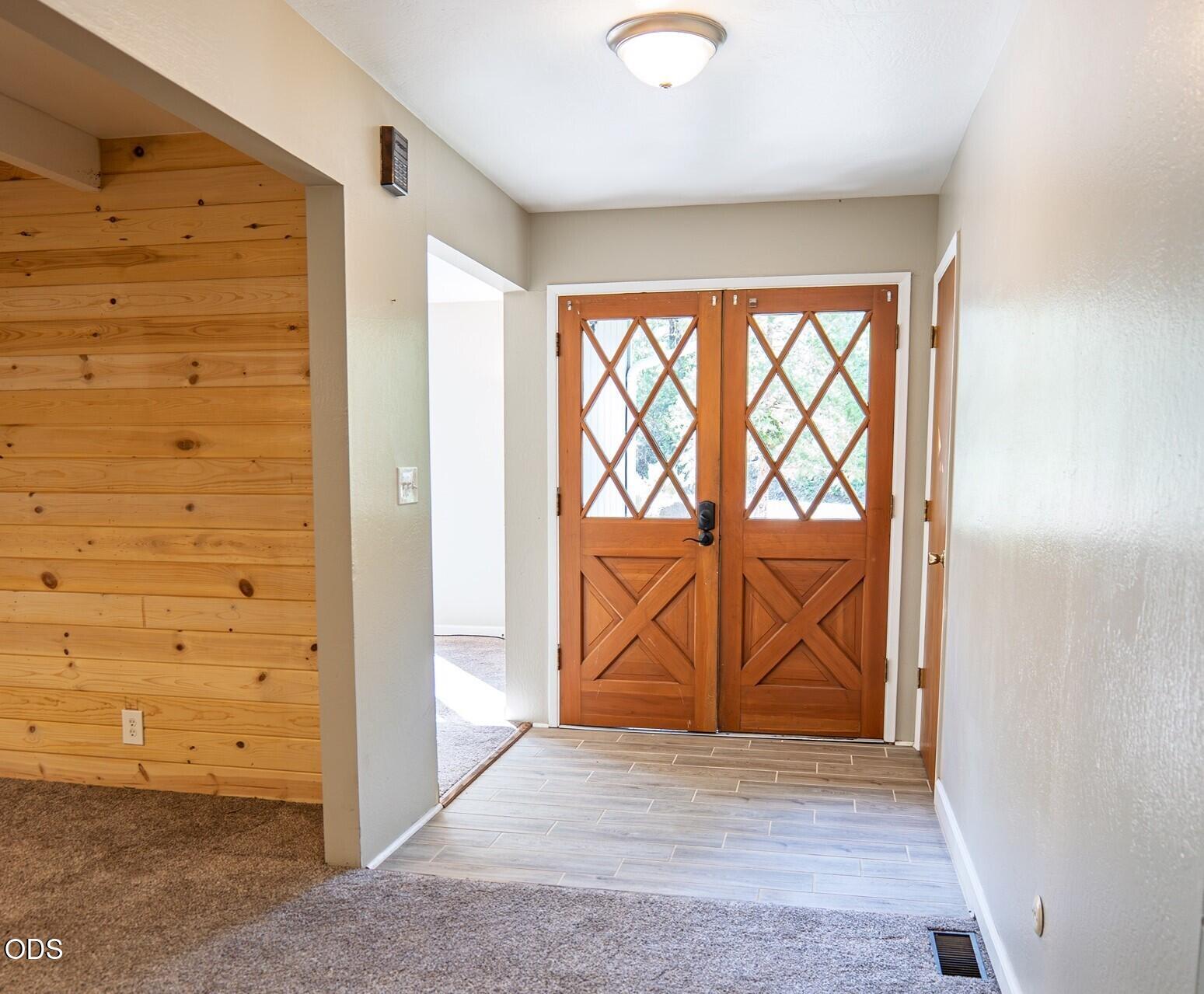 2750 Granite Hill Road Grants Pass, OR 97526 - Photo 6 of 47