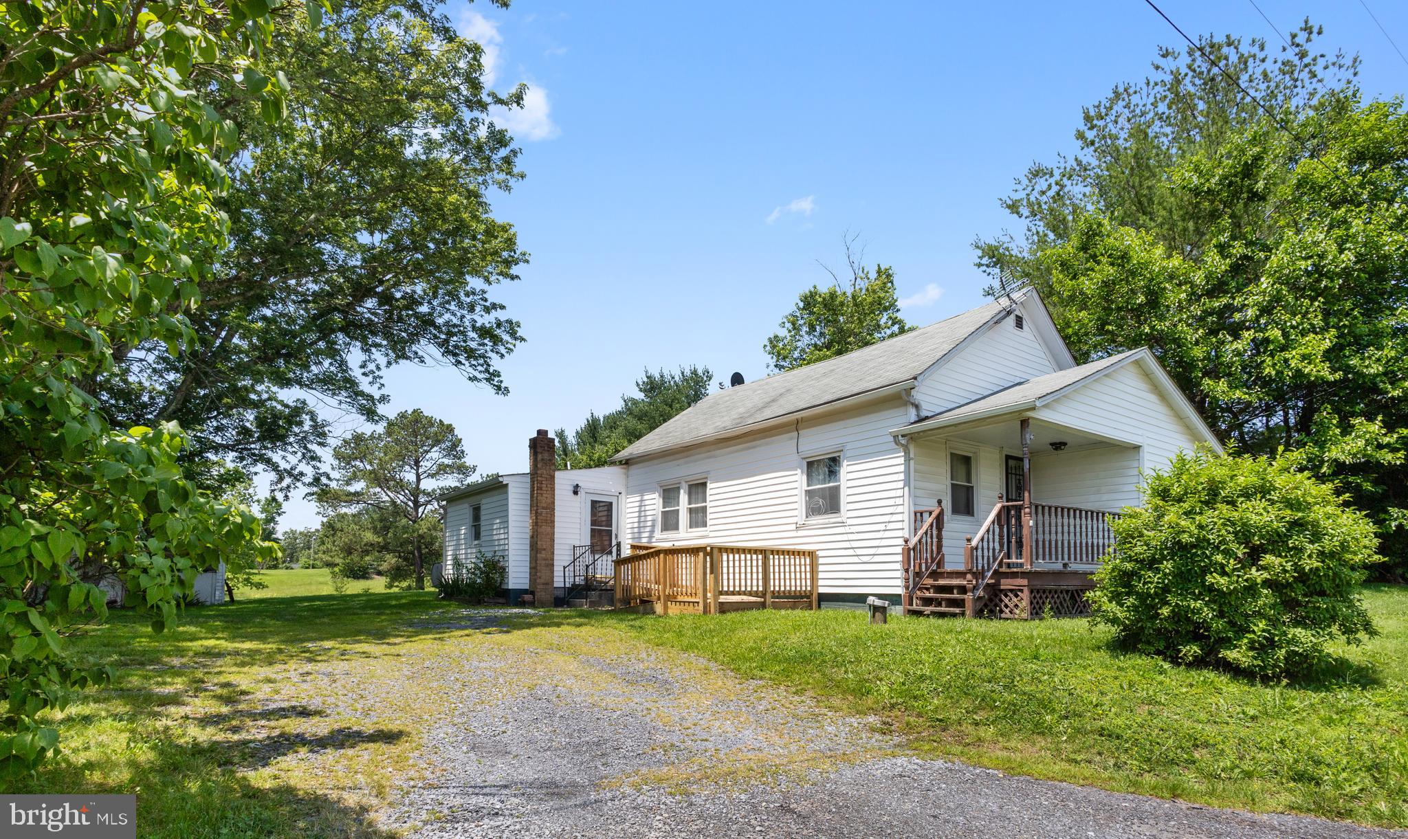 1728 Double Church Road Stephens City, VA 22655 - Photo 4 of 14 Gallery Image 4
