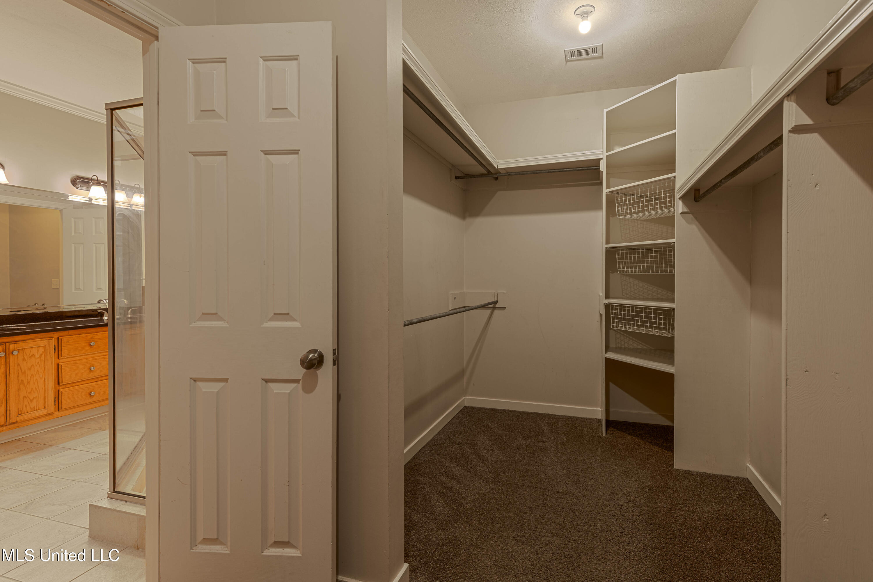 1046 Newland Street Jackson, MS 39211 - Photo 27 of 45 IMG_6177-Edit