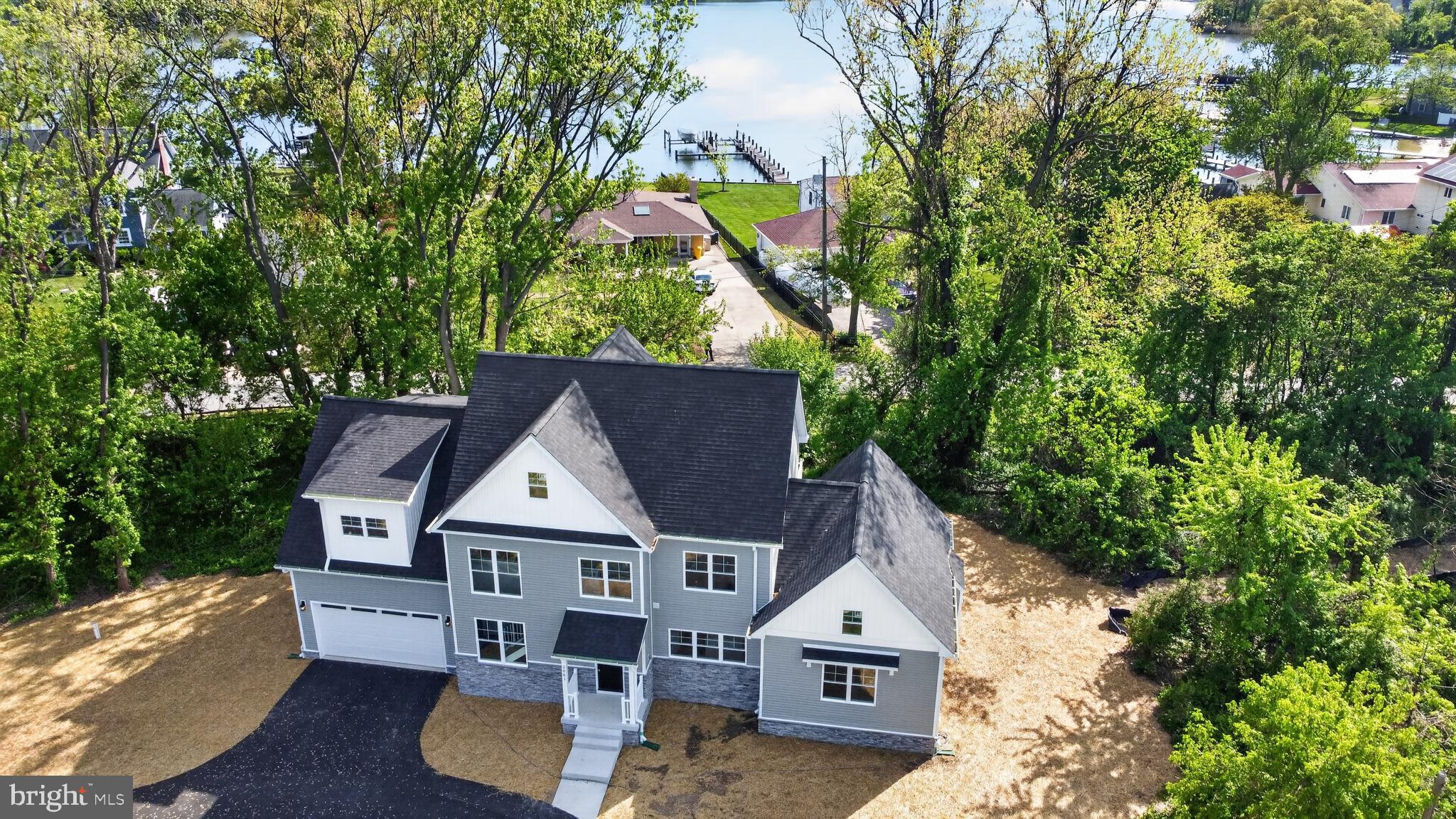2001 Poplar Ridge Road Pasadena, MD 21122 - Photo 3 of 83