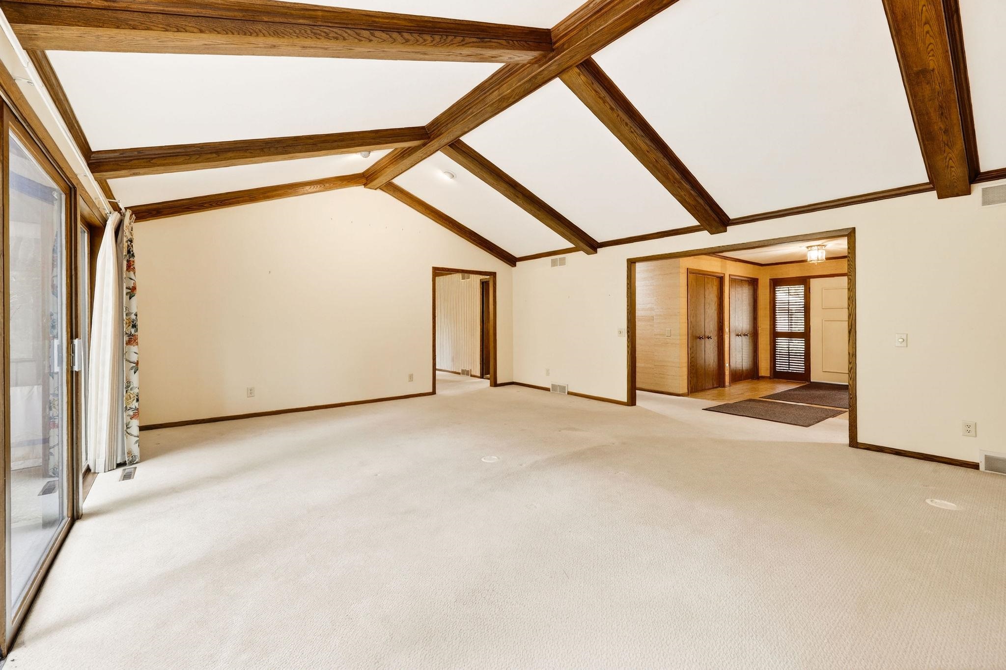 18 Larch Circle Madison, WI 53705 - Photo 13 of 55