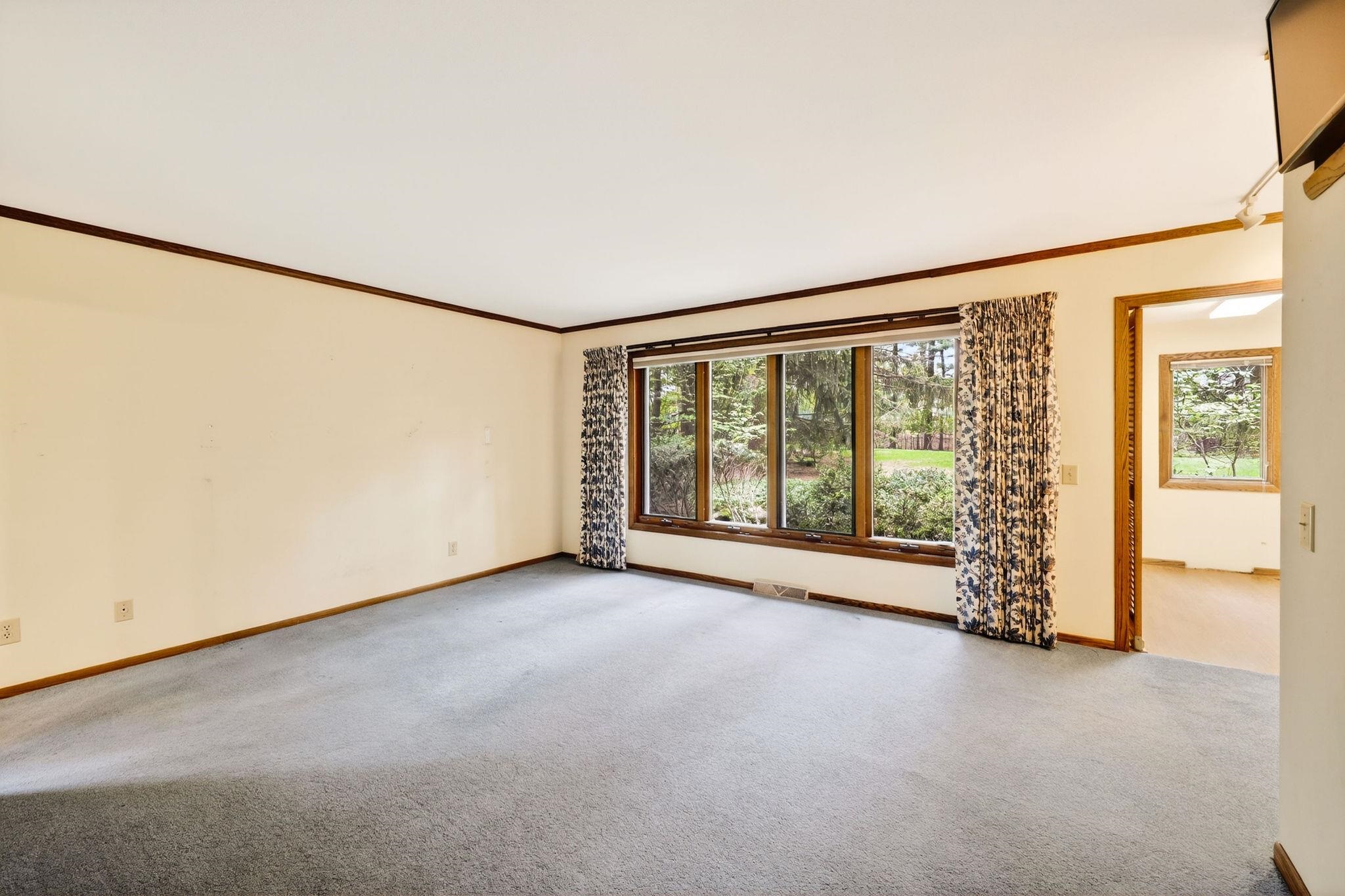 18 Larch Circle Madison, WI 53705 - Photo 24 of 55