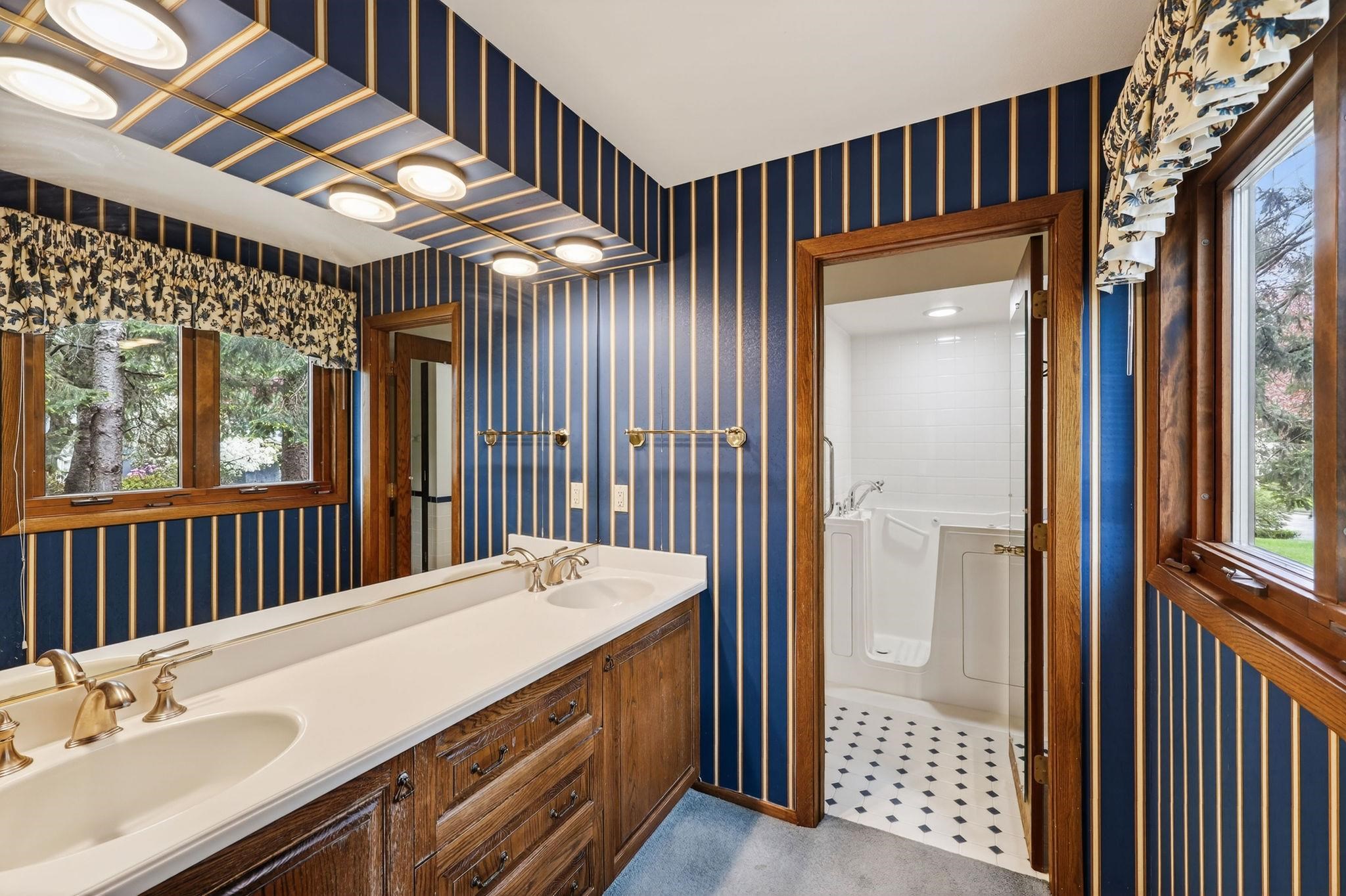 18 Larch Circle Madison, WI 53705 - Photo 27 of 55