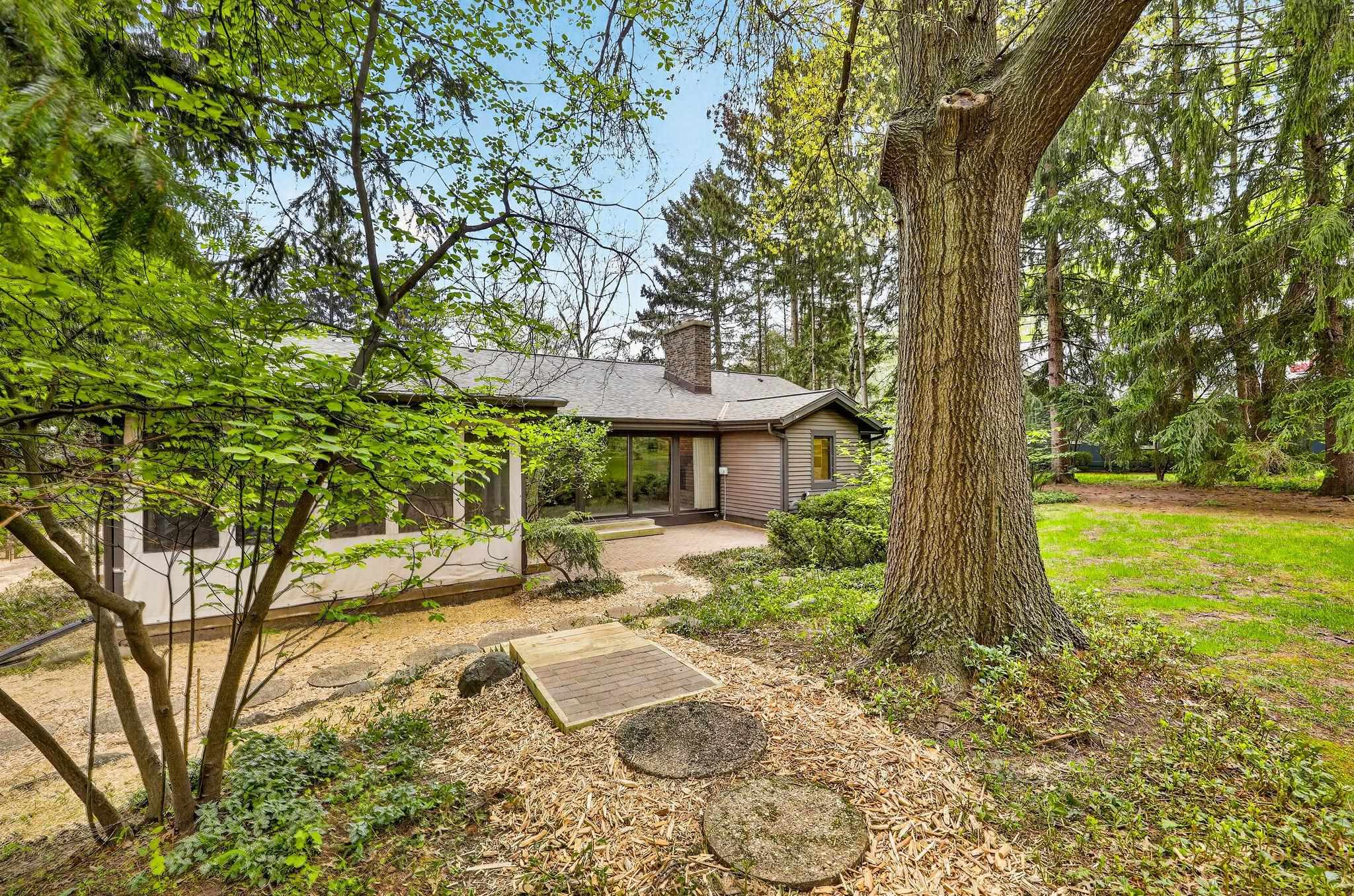 18 Larch Circle Madison, WI 53705 - Photo 51 of 55