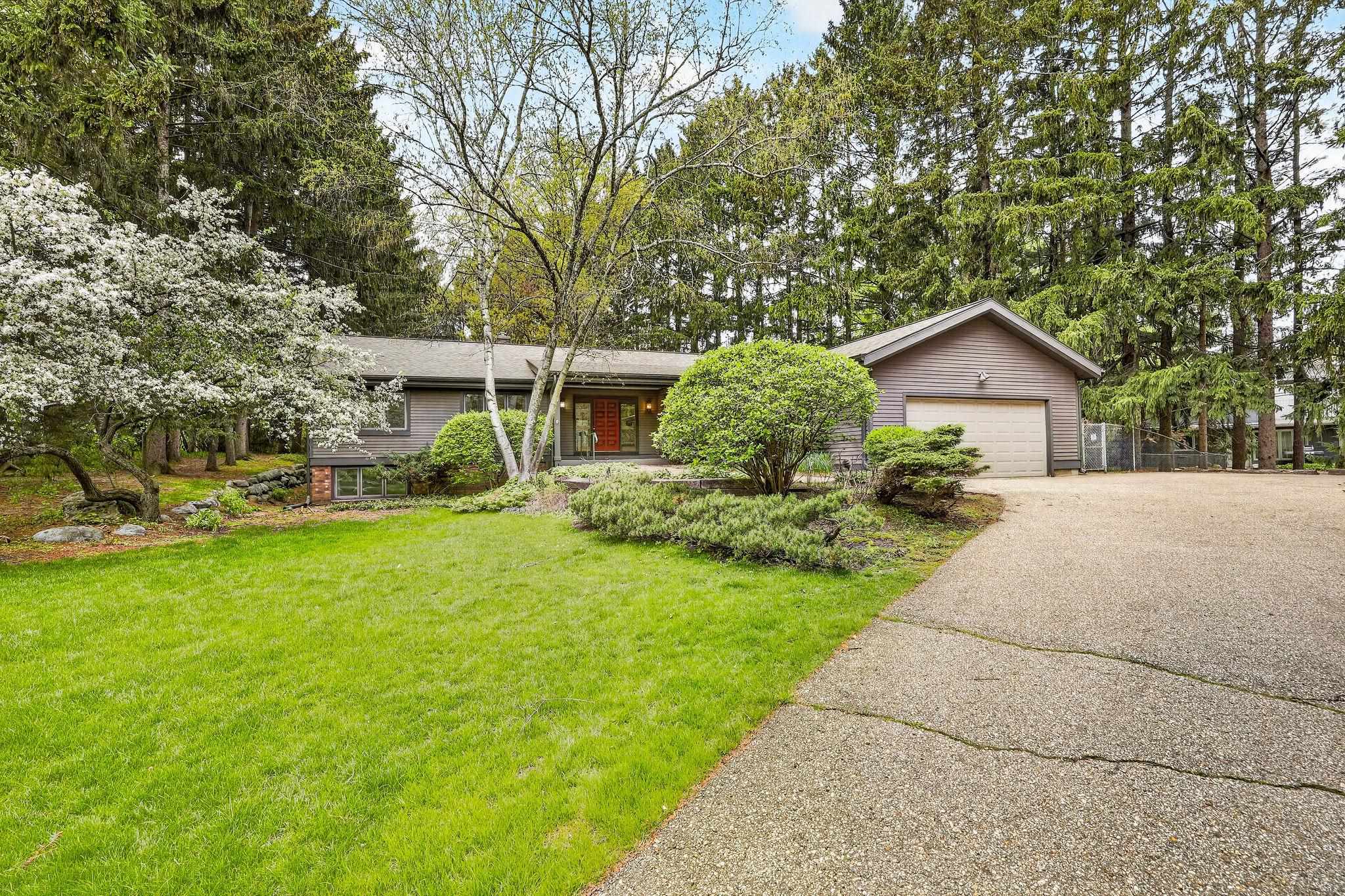 18 Larch Circle Madison, WI 53705 - Photo 6 of 55