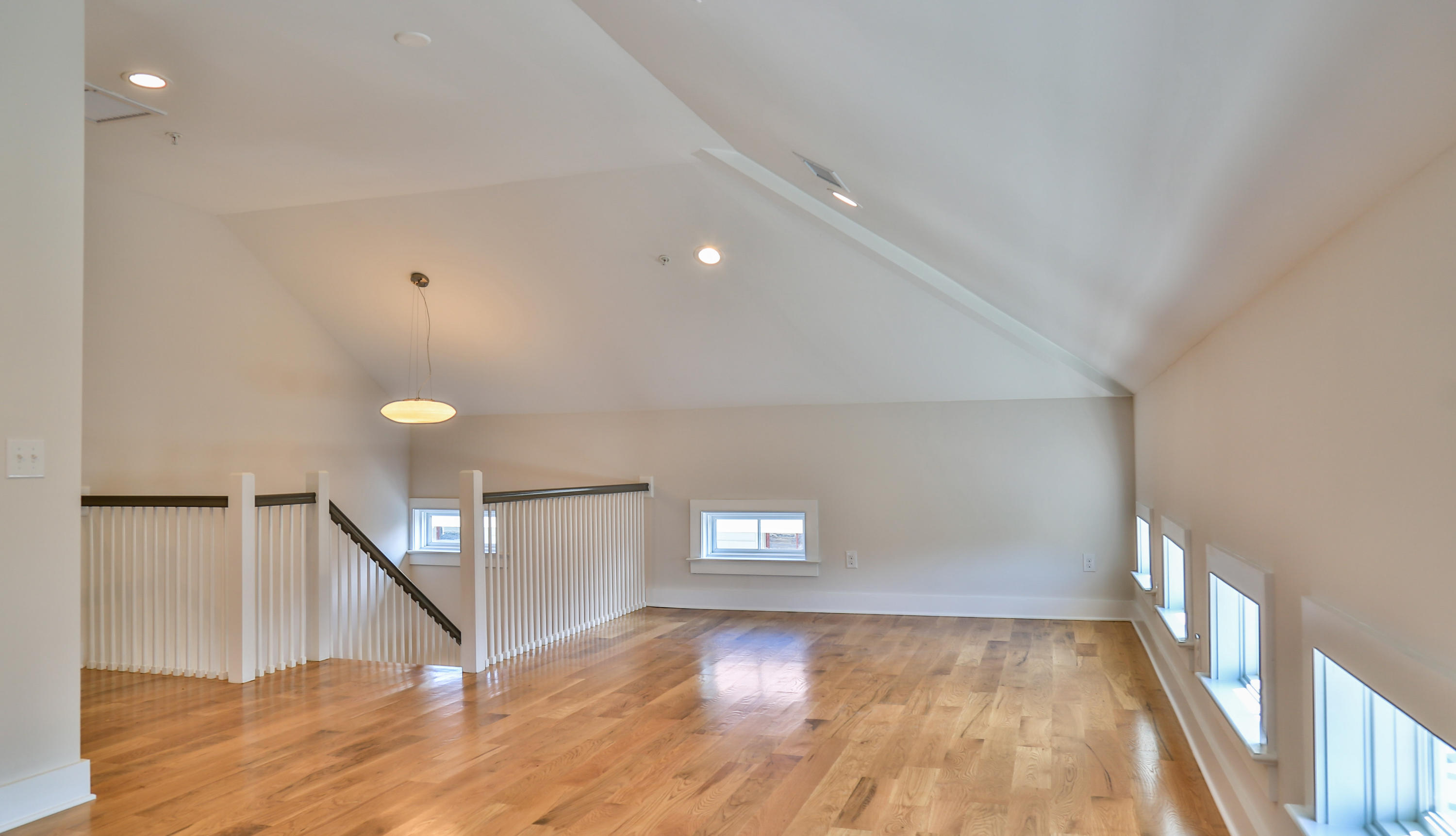78 Spring Street Charleston, SC 29403 - Photo 5 of 13 Unit C Loft