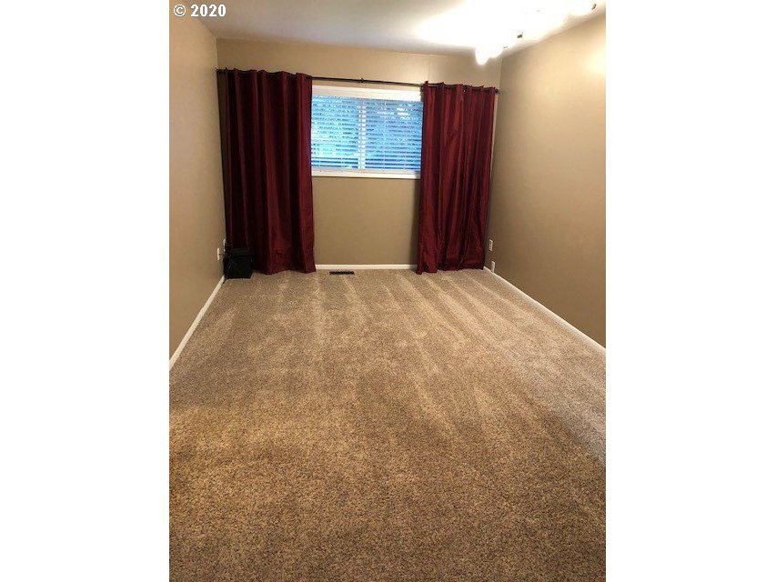 2955 Southeast Anderson Road Gresham, OR 97080 - Photo 11 of 25 Gallery Image 11