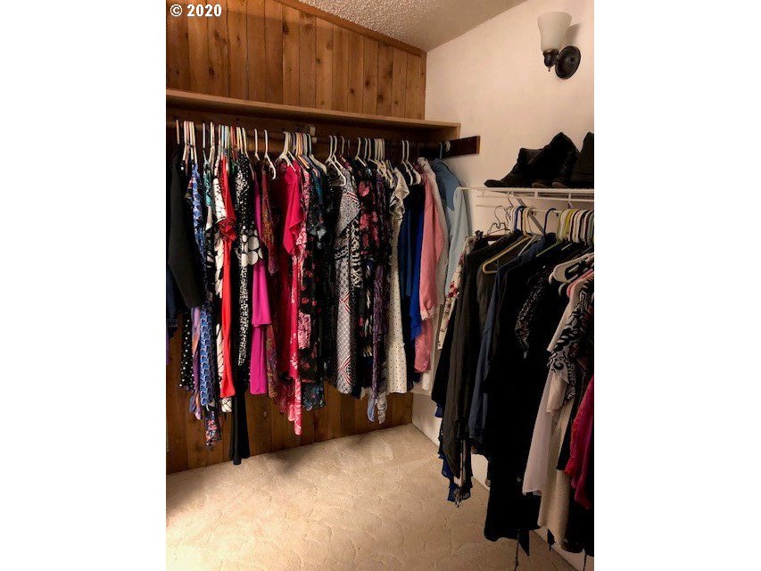 2955 Southeast Anderson Road Gresham, OR 97080 - Photo 15 of 25 Gallery Image 15