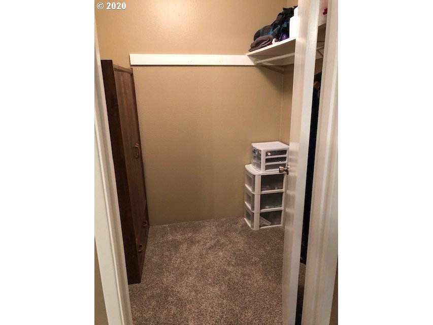 2955 Southeast Anderson Road Gresham, OR 97080 - Photo 21 of 25 Gallery Image 21