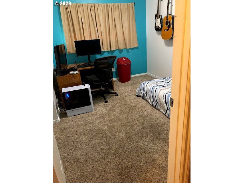 2955 Southeast Anderson Road Gresham, OR 97080 - Photo 23 of 25 Gallery Image 23