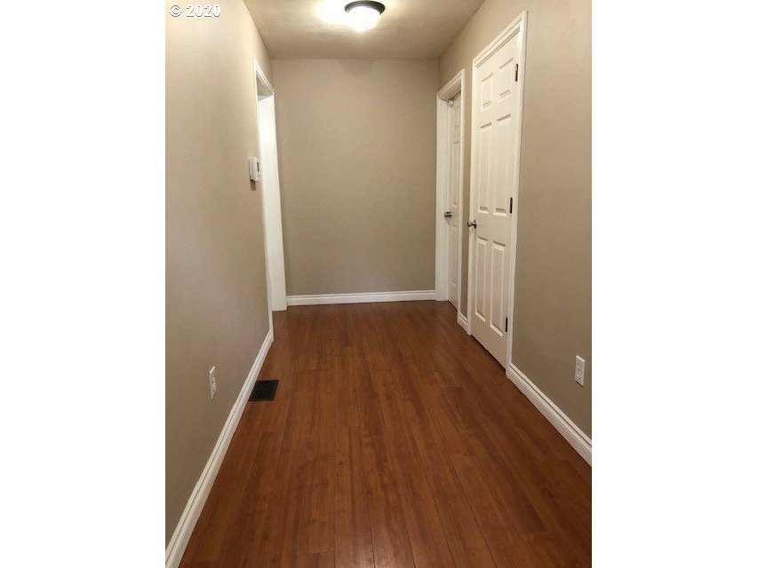 2955 Southeast Anderson Road Gresham, OR 97080 - Photo 7 of 25 Gallery Image 7