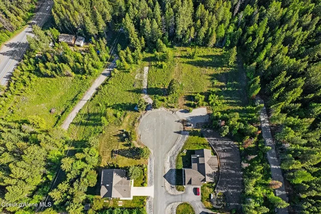 $194,000 | 66 Beacon Hill Road, Cocolalla, ID 83813