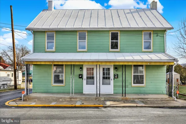 $347,900 | 23 North Front Street, Womelsdorf, PA 19567