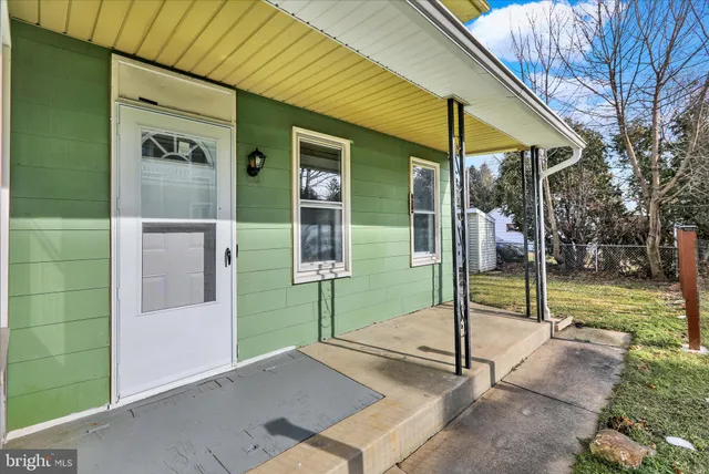 $349,900 | 23 North Front Street, Womelsdorf, PA 19567