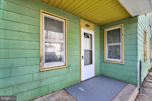 $347,900 | 23 North Front Street, Womelsdorf, PA 19567