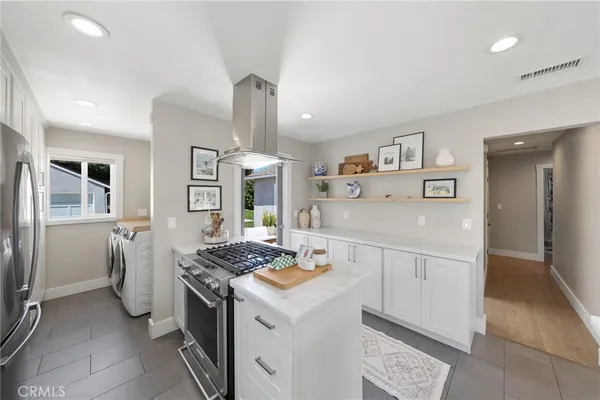 $2,288,000 | 114 Esplanade, San Clemente, CA 92672