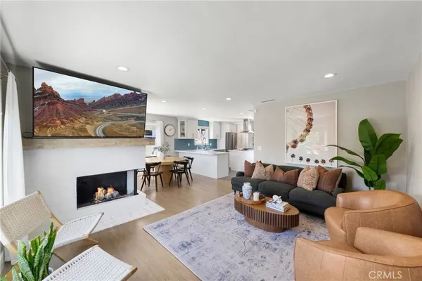 $2,288,000 | 114 Esplanade, San Clemente, CA 92672
