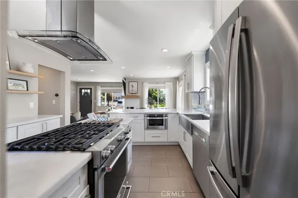 $2,288,000 | 114 Esplanade, San Clemente, CA 92672
