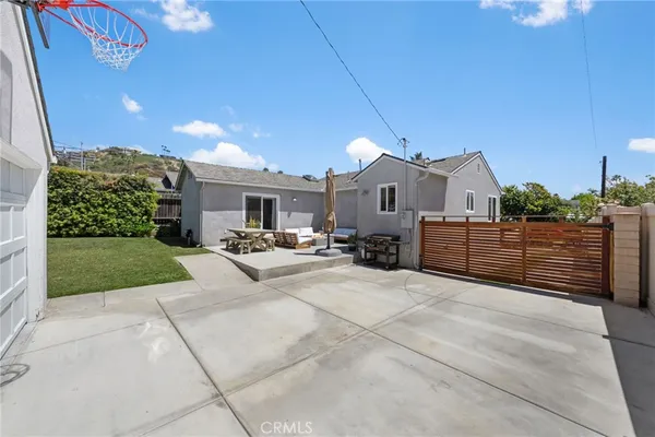$2,288,000 | 114 Esplanade, San Clemente, CA 92672