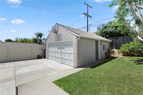 $2,288,000 | 114 Esplanade, San Clemente, CA 92672