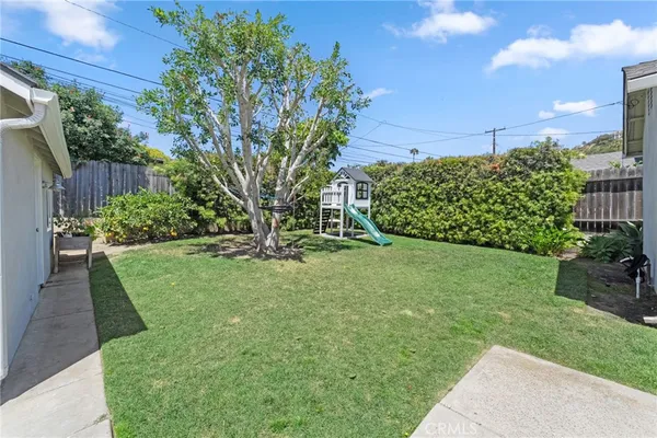 $2,288,000 | 114 Esplanade, San Clemente, CA 92672