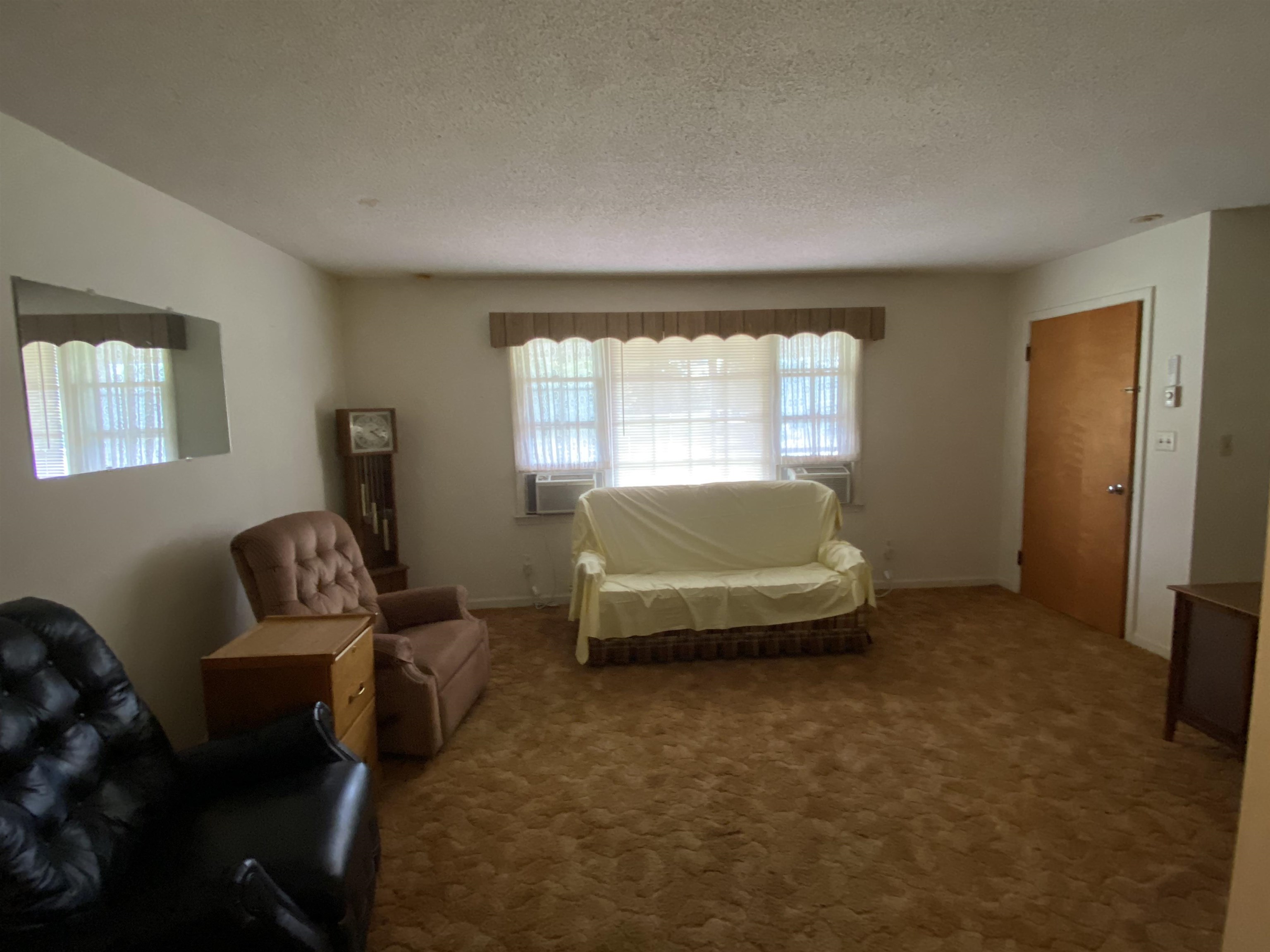 1094 Boiling Springs Road Spartanburg, SC 29303 - Photo 5 of 16 Gallery Image 5
