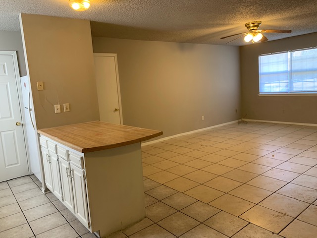 1605 Azalea Circle, Unit A Springdale, AR 72764 - Photo 4 of 9 Gallery Image 4