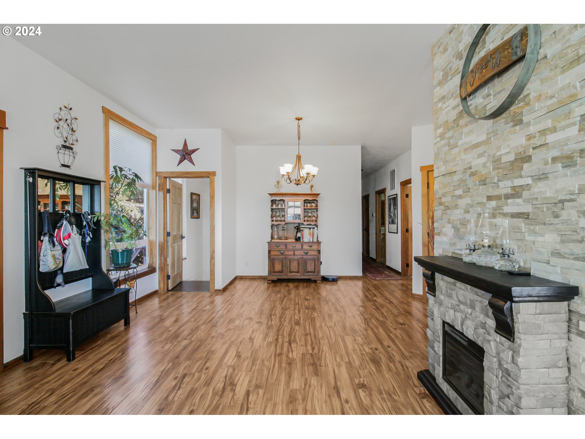21000 Northwest Reservoir Road Yamhill, OR 97148 - Photo 10 of 45 Gallery Image 10