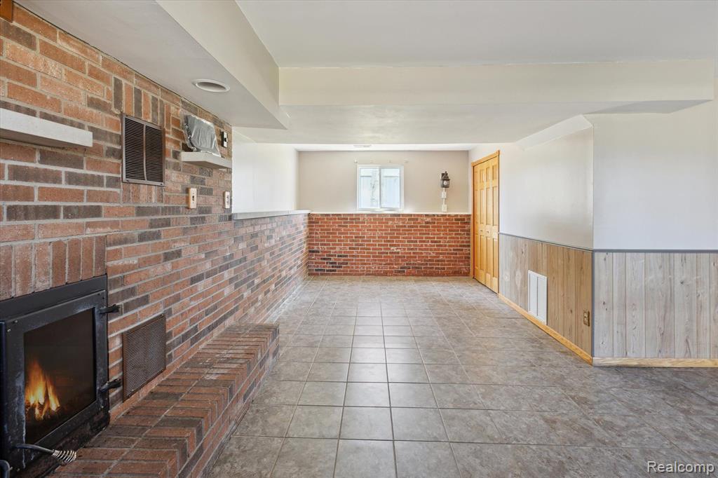 13329 North Bray Road Clio, MI 48420 - Photo 20 of 32 Gallery Image 20