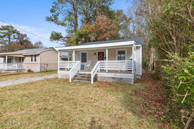 $198,900 | 138 Elizabeth Street, Jacksonville, NC 28540