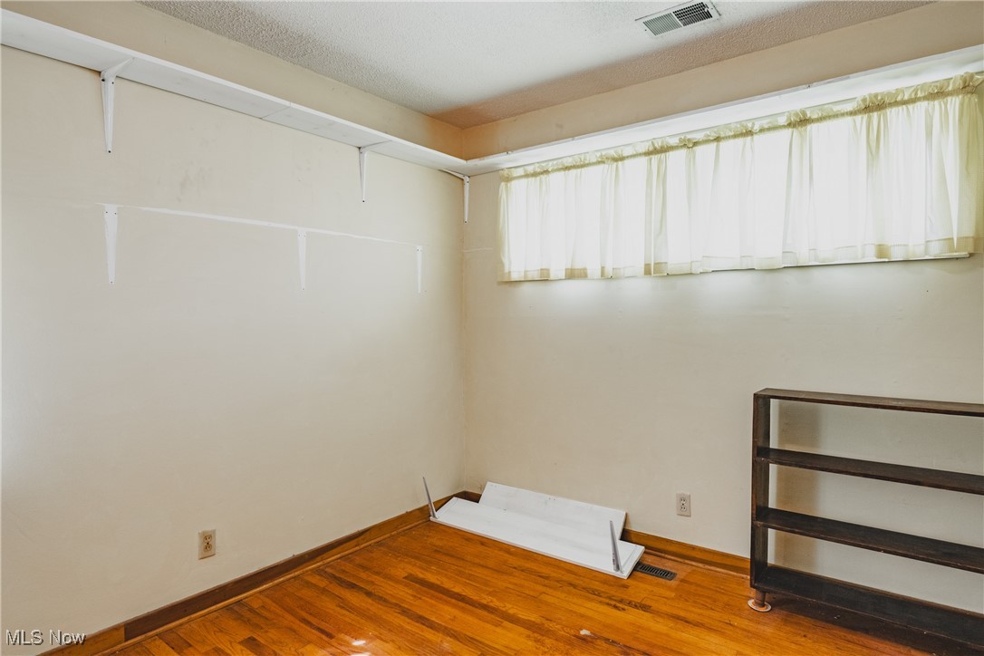 304 Conger Road Washington, WV 26181 - Photo 17 of 29