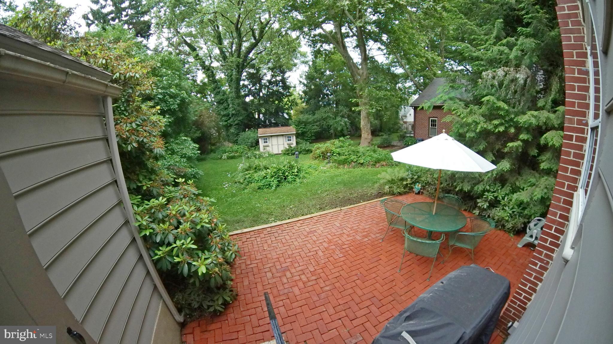 107 West 3rd Avenue Lititz, PA 17543 - Photo 2 of 23