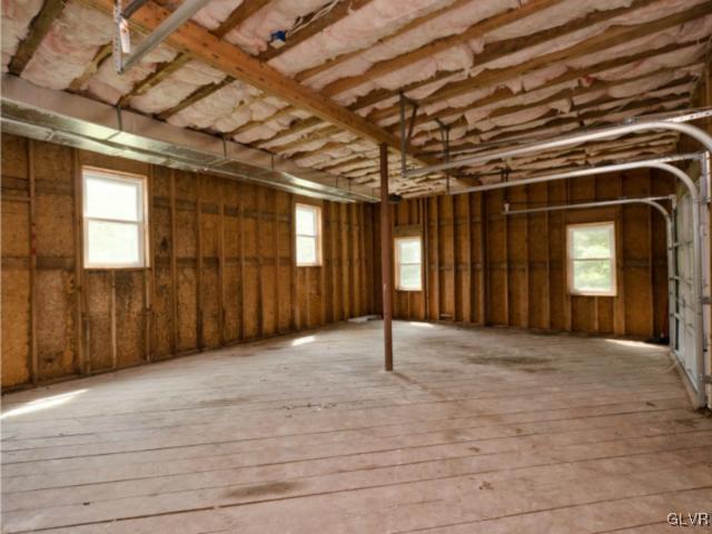 2445 Fox Run Riegelsville, PA 18077 - Photo 12 of 15 Gallery Image 12