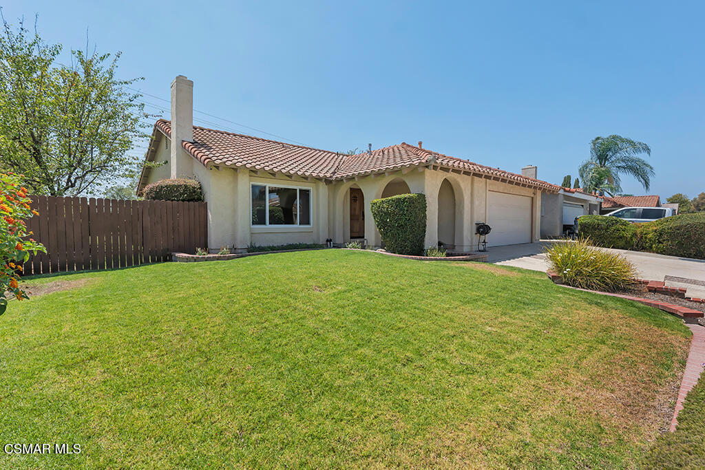 4745 Avedon Road Moorpark, CA 93021 - Photo 35 of 41