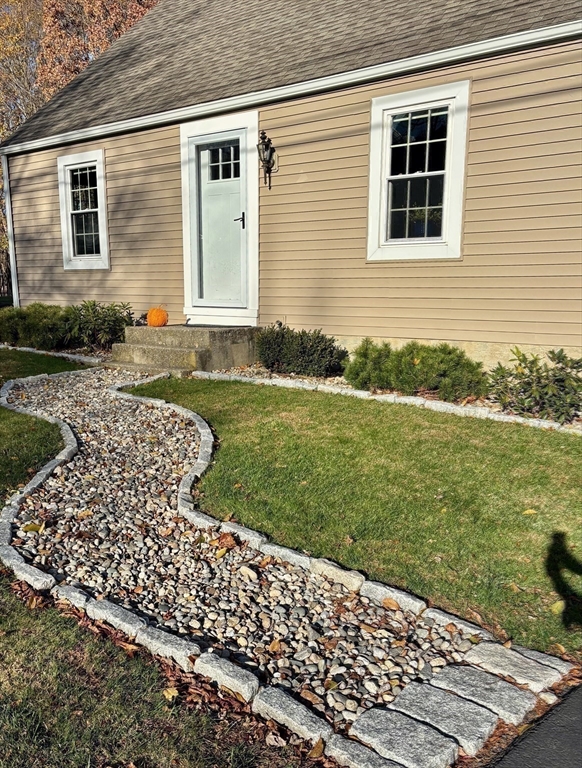 21 Highland Park Road Rutland, MA 01543 - Photo 5 of 38