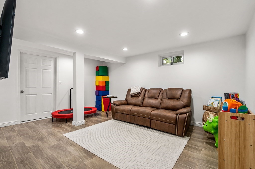 10 Draper Street Canton, MA 02021 - Photo 23 of 30 Gallery Image 23