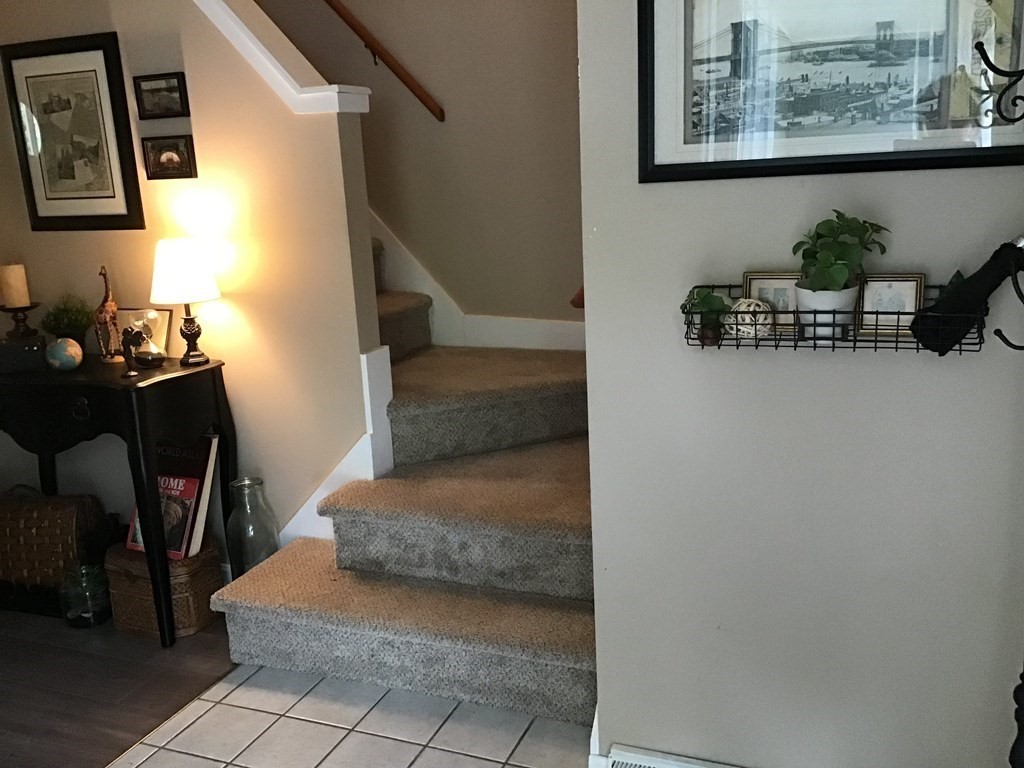 108 Stone Ridge Road, Unit 108 Franklin, MA 02038 - Photo 4 of 18 Gallery Image 4