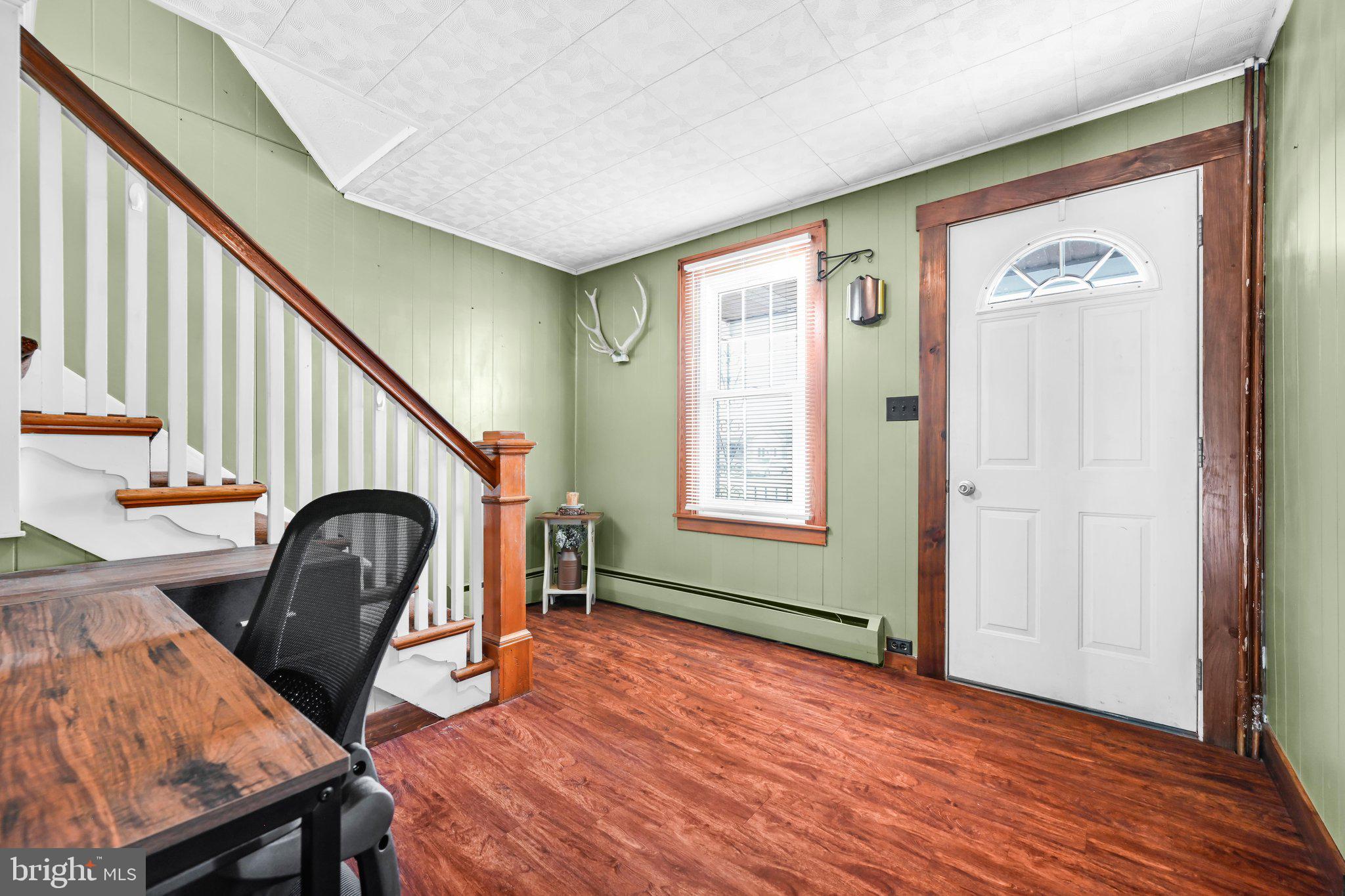 947 Deep Creek Road Ashland, PA 17921 - Photo 14 of 43 Foyer
