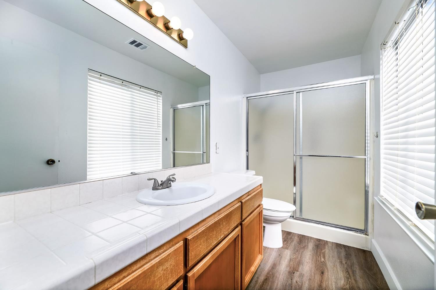 2129 Magnolia Court Sanger, CA 93657 - Photo 16 of 28