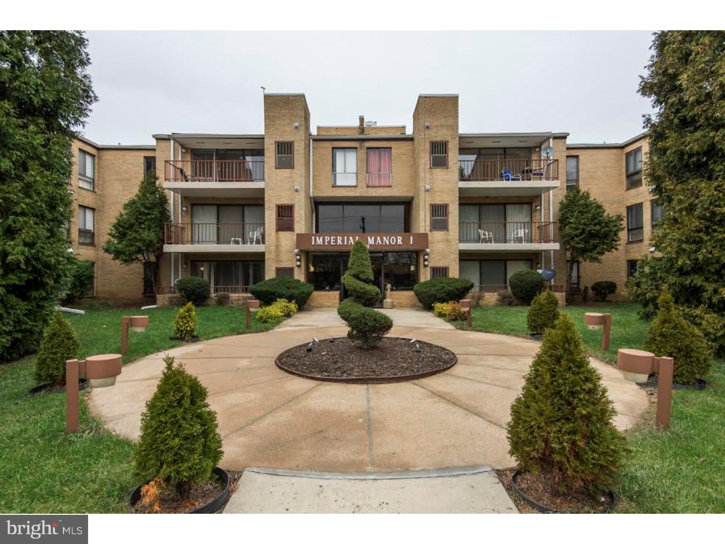 8930 Krewstown Road, Unit 306 Philadelphia, PA 19115 - Photo 22 of 24 Exterior Front