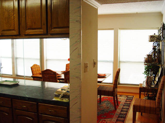 710 South Mobile Street, Unit 44 Fairhope, AL 36532 - Photo 11 of 41 To kitchen & dining